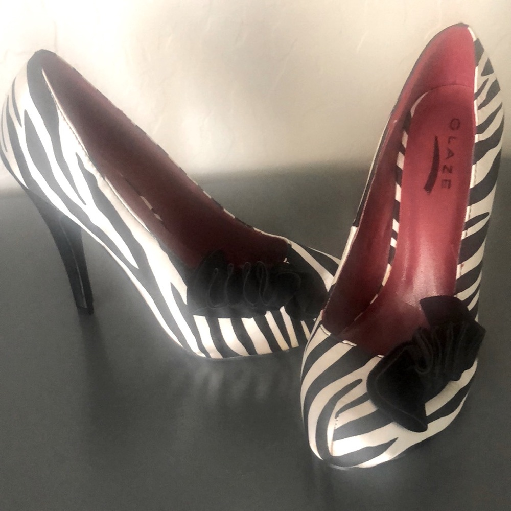 Women’s shoes